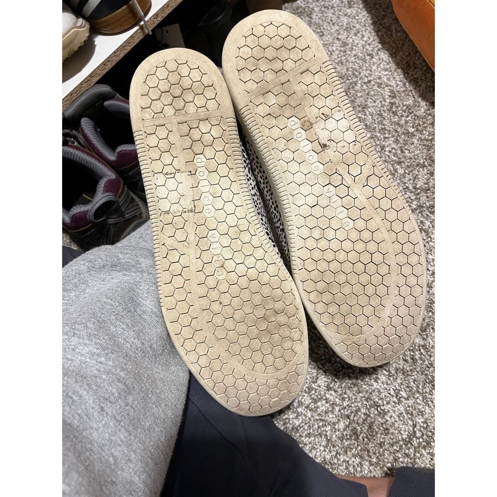 Dolce Vita Sneakers View 4